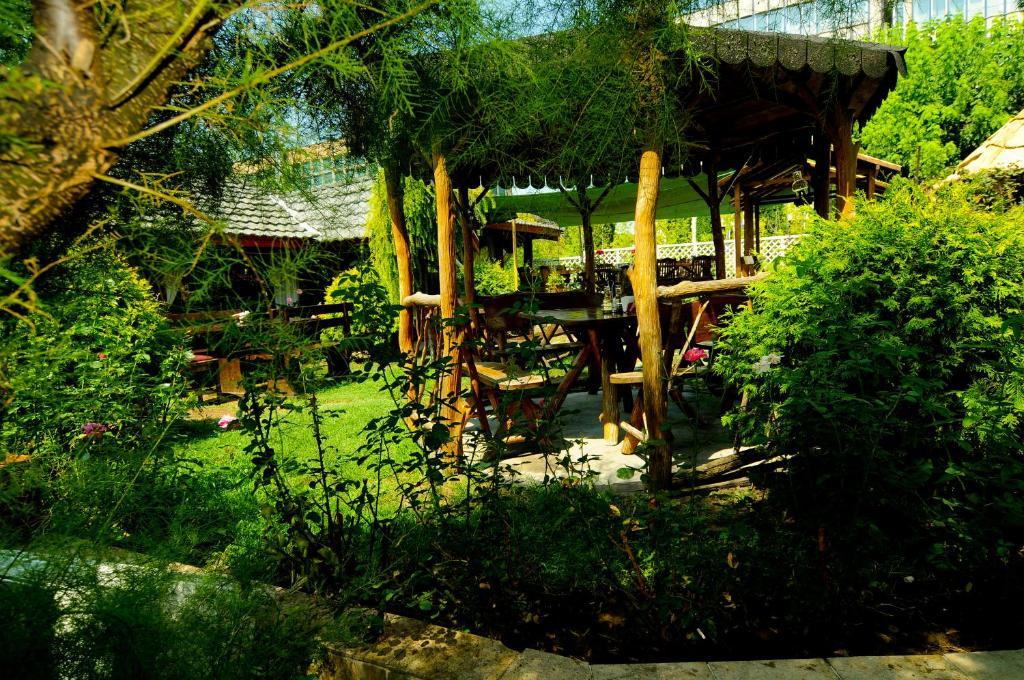Pension La Cupola Târgu-Mureş Εξωτερικό φωτογραφία